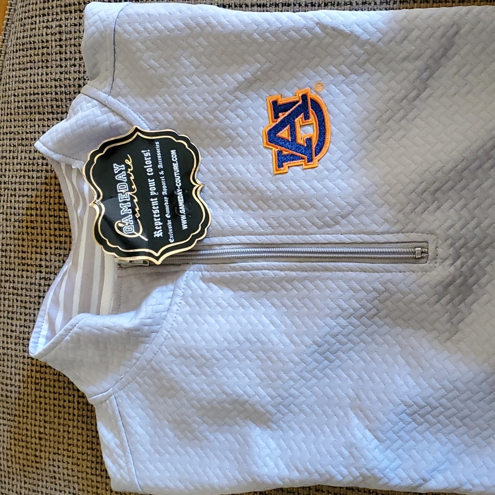 AUBURN UNIVERSITY GAMEDAY COUTURE OVER AND OUT QUILTED QUARTER ZIP PULLOVER TOP